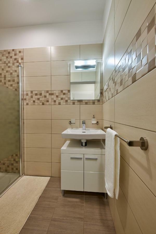 Le Monde Apartment Bratislava - Amazing 5Bdr In Downtown Eksteriør bilde