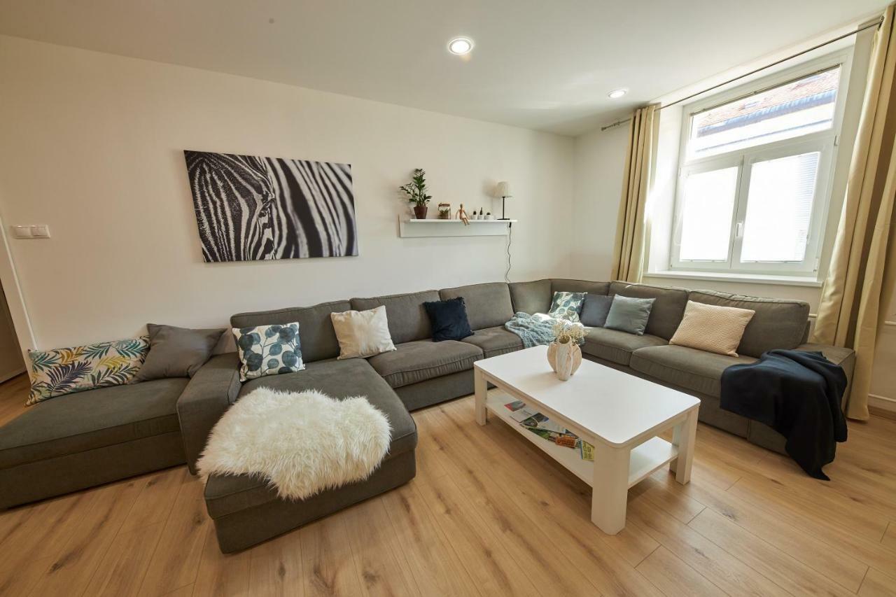 Le Monde Apartment Bratislava - Amazing 5Bdr In Downtown Eksteriør bilde
