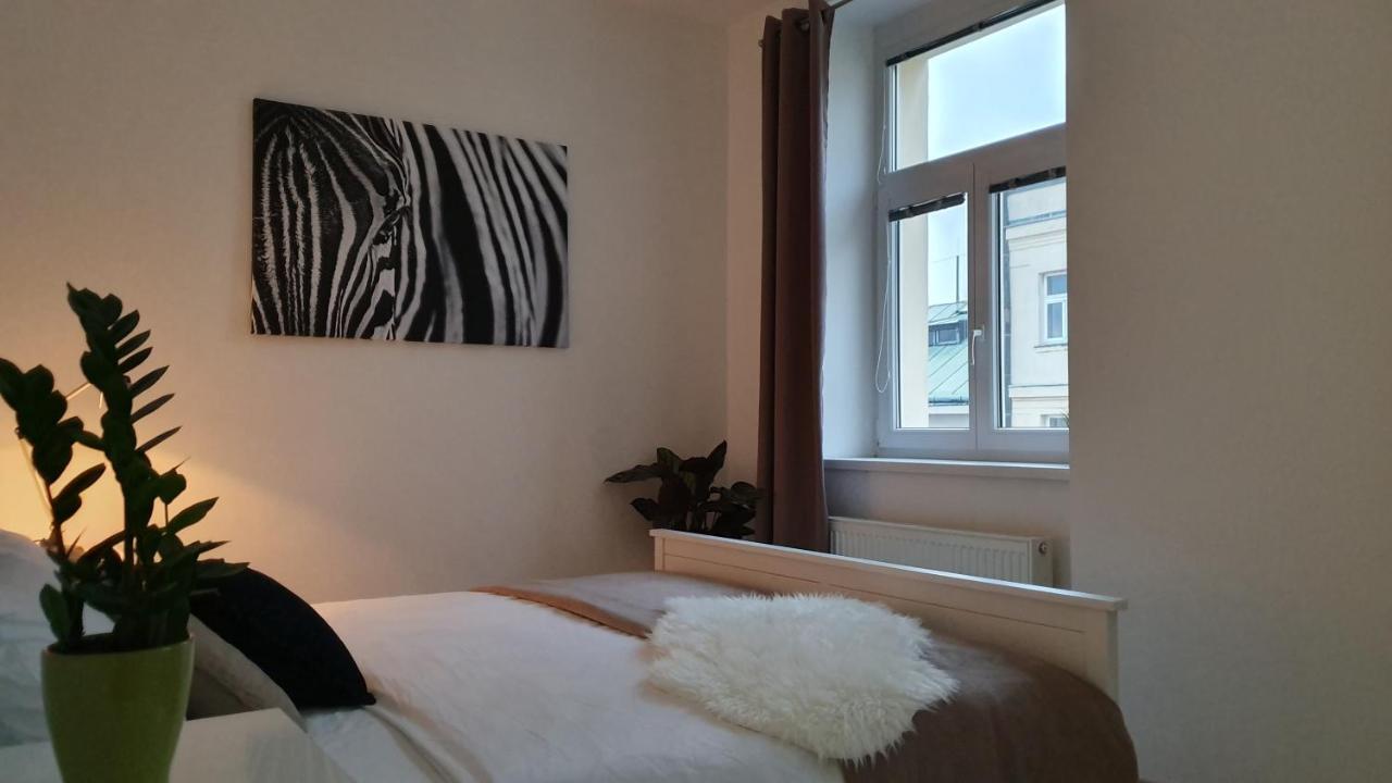 Le Monde Apartment Bratislava - Amazing 5Bdr In Downtown Eksteriør bilde